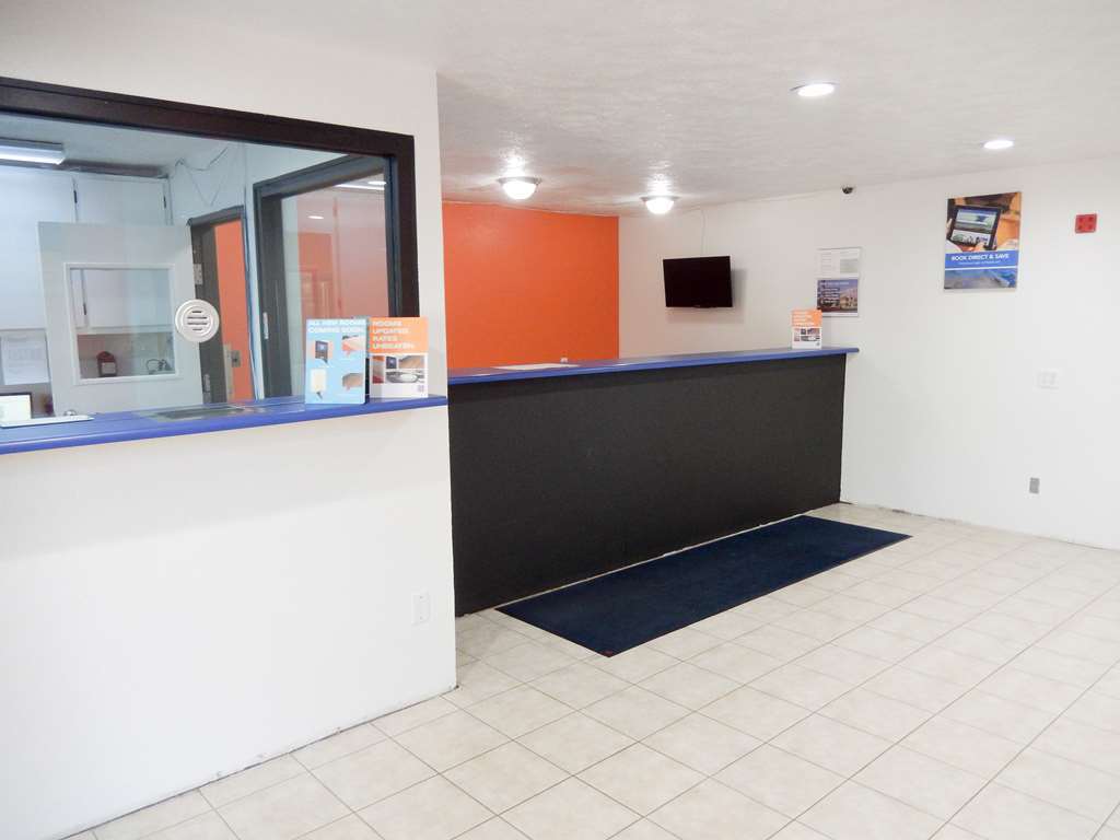 Super 8 Morristown East Downtown Hotel Interior foto